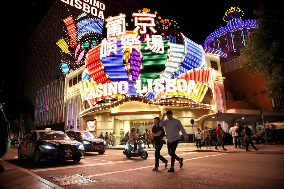 (Macau) Macau’s casino losses engulf gambling hub as no quick fix in sight 