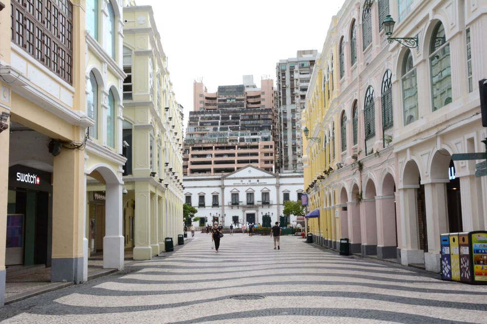 Macau drops proof-of-jab requirement for travelers as HK caseload hits 6,000