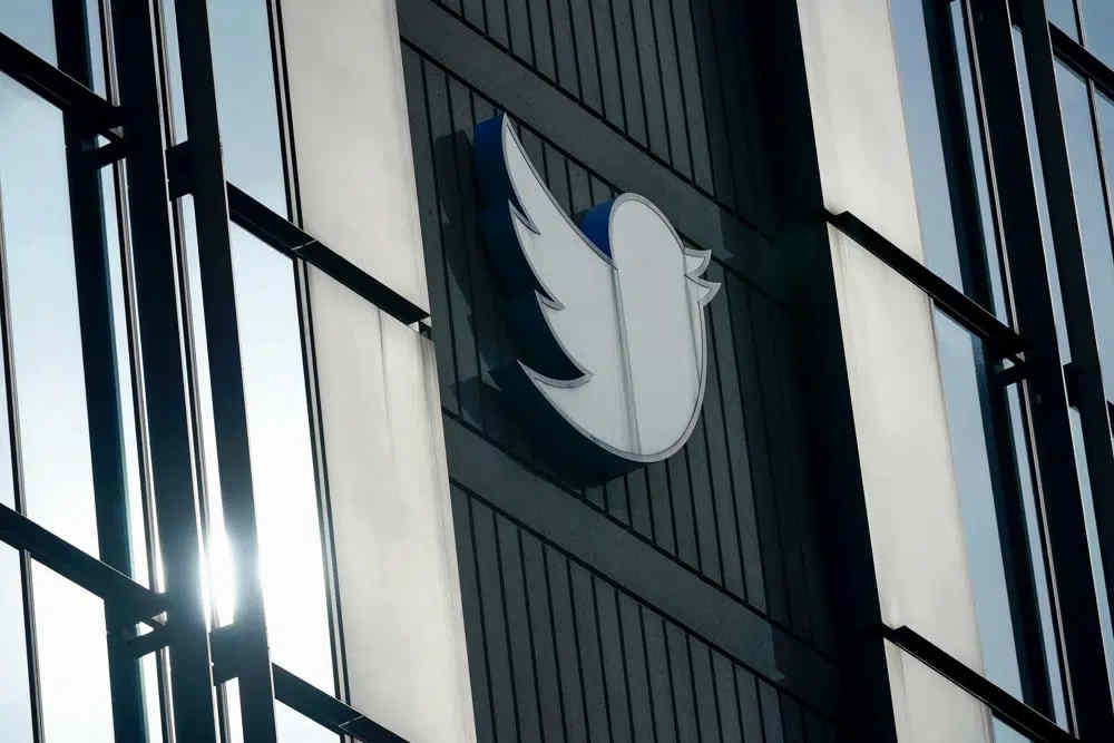 Twitter changes stoke Russian, Chinese propaganda surge 