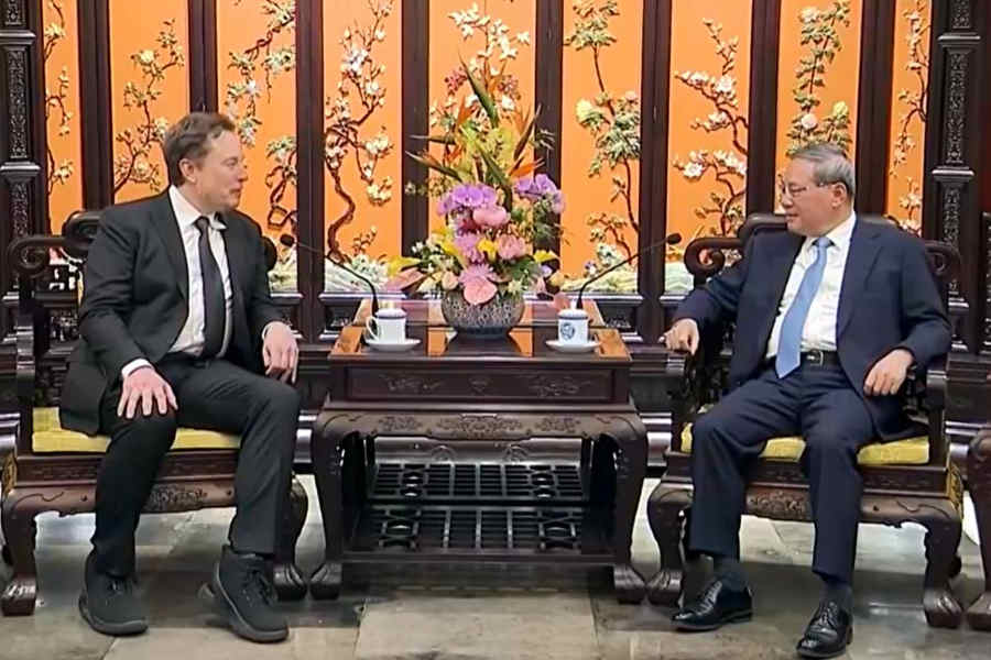 China will ‘always’ be open to foreign firms, Premier Li tells Musk