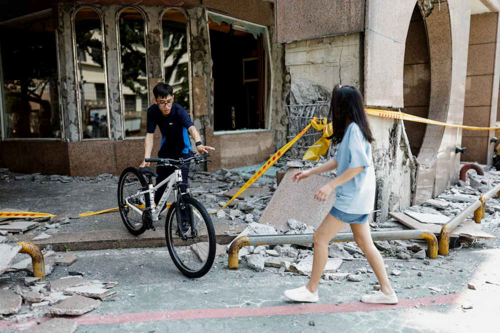 Taiwan slams Bolivia for quake solidarity with China
