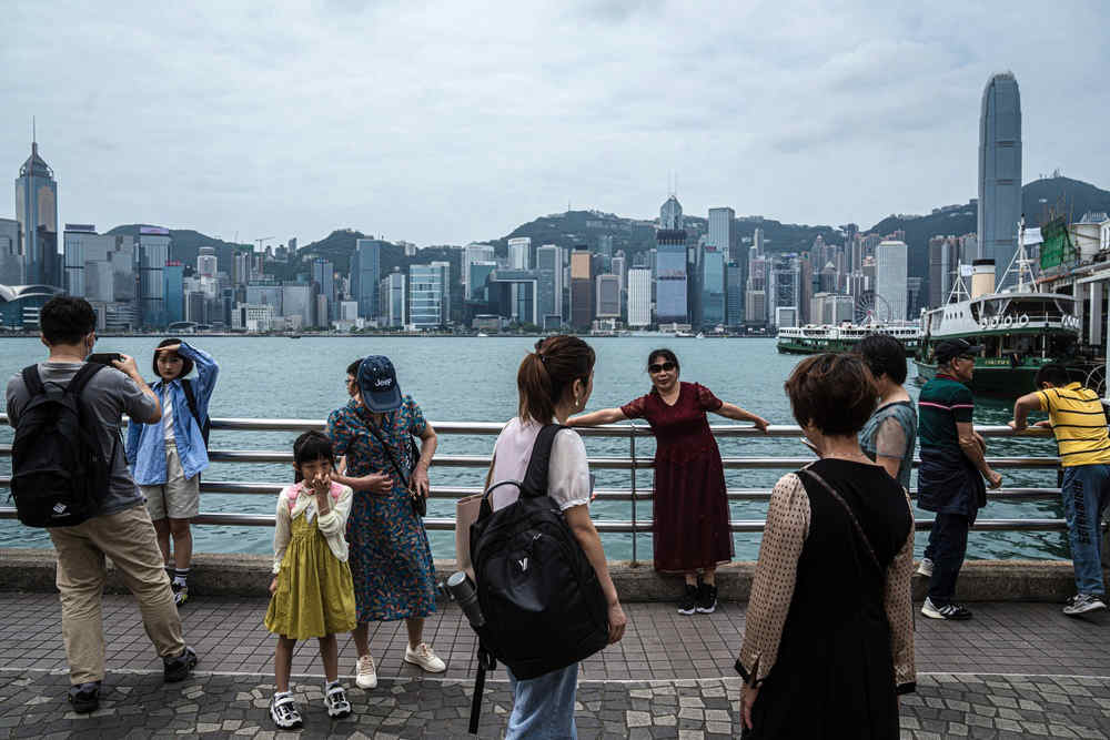 Hong Kong growth beats forecast as recovery gains traction